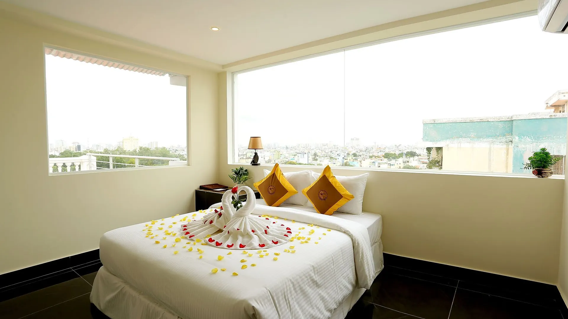 Friendly Hotel Ho Chi Minh City Vietnam